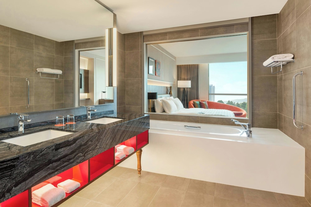 Club Suite, 1 Bedroom photo 3