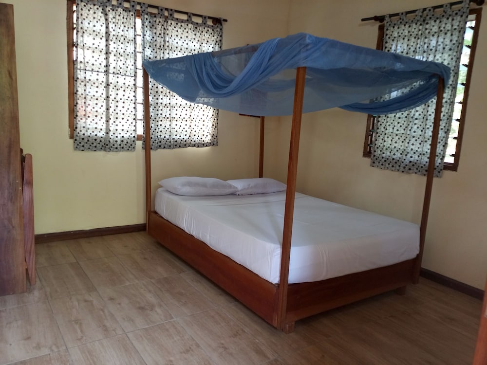 Standard Double Room, Garden View