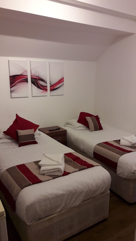 Twin Room, Private Bathroom photo 1