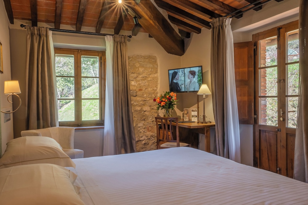 Classic Double Room - Photo 1