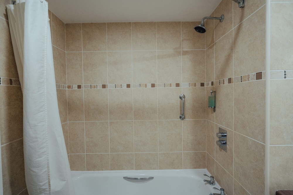 Classic Double or Twin Room - Photo 6