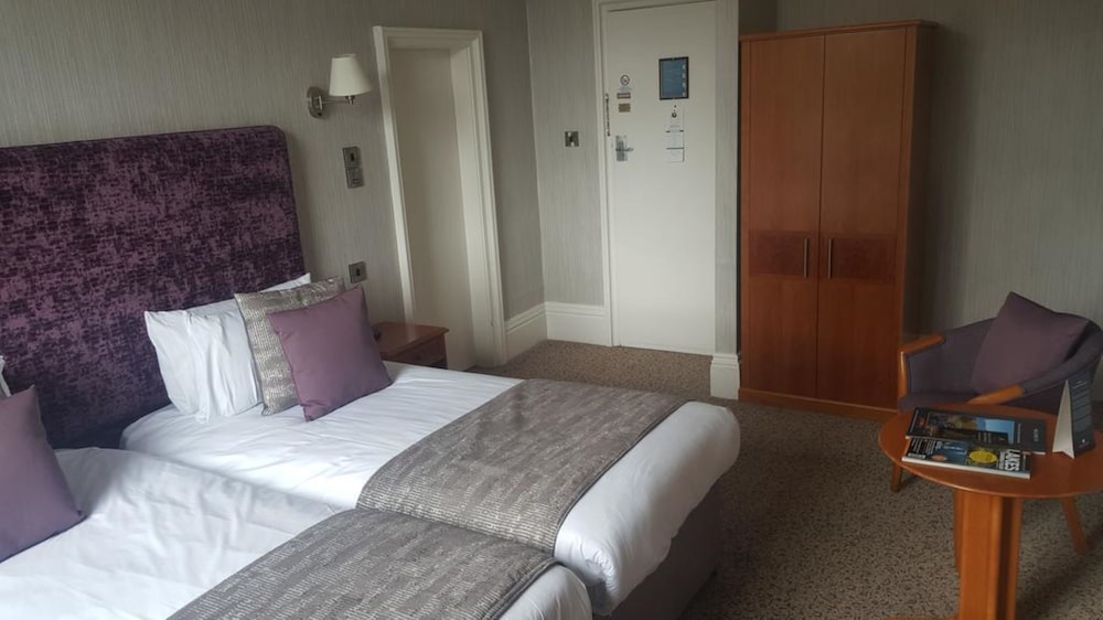 King/Twin Room (Hill View) photo 2