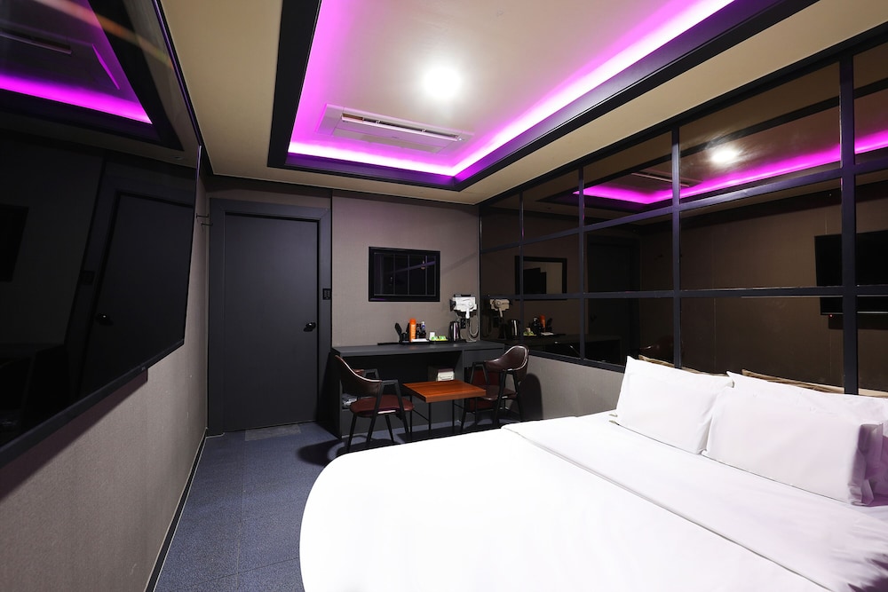 Deluxe Double Room, 1 Queen Bed