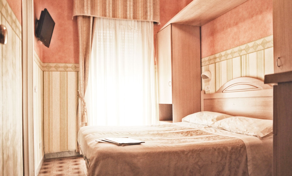 Triple Room - Photo 3