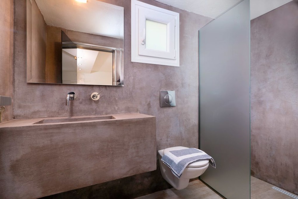 Apartment, Ensuite photo 2