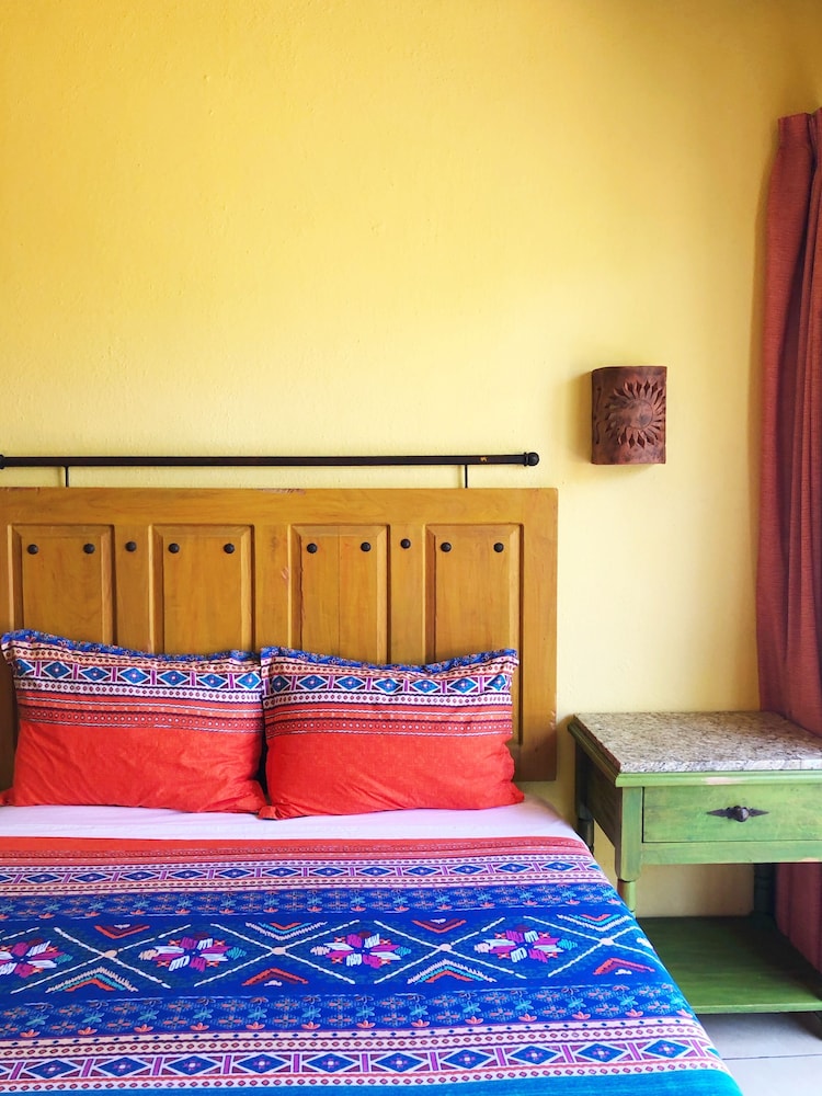 Standard Double Room, 2 Queen Beds