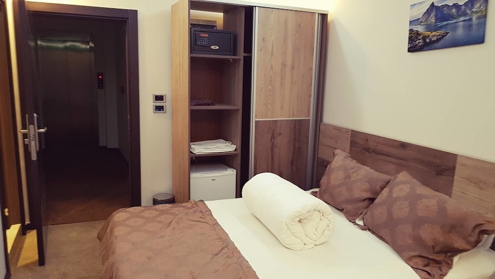 Standard Single Room photo 2