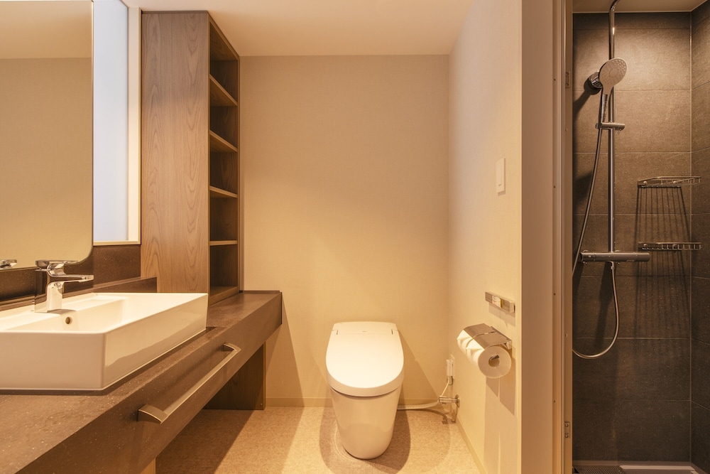 Club Double Room [Club Lounge access included], Non Smoking - Photo 5