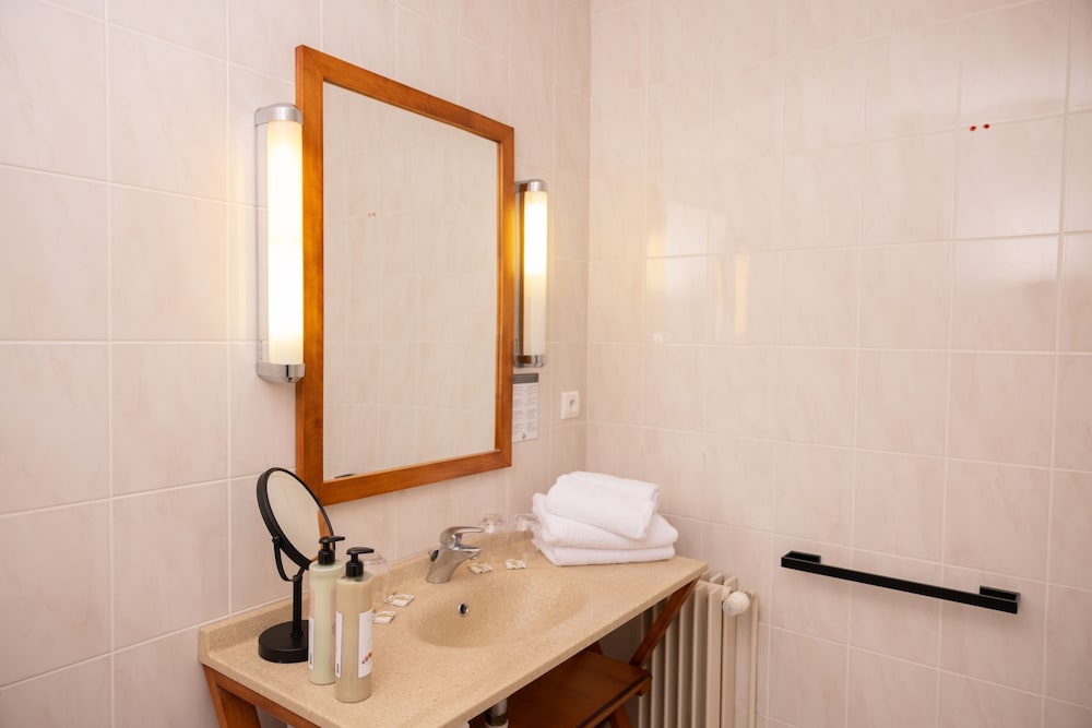 Classic Room - Photo 6
