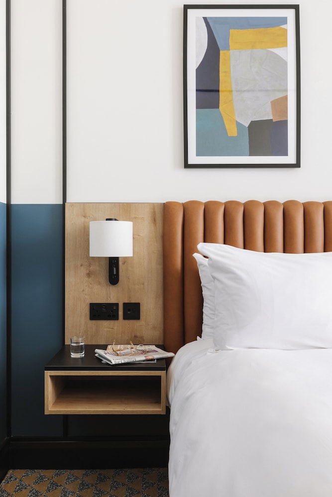 Premium Room, 2 Twin Beds - Photo 6