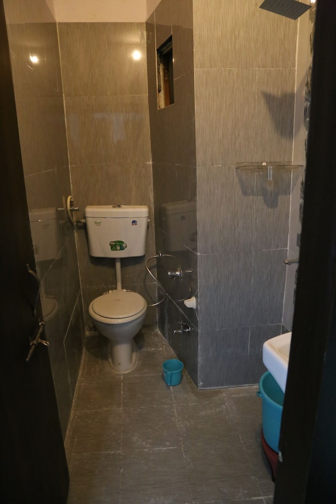 Standard Room - Photo 4