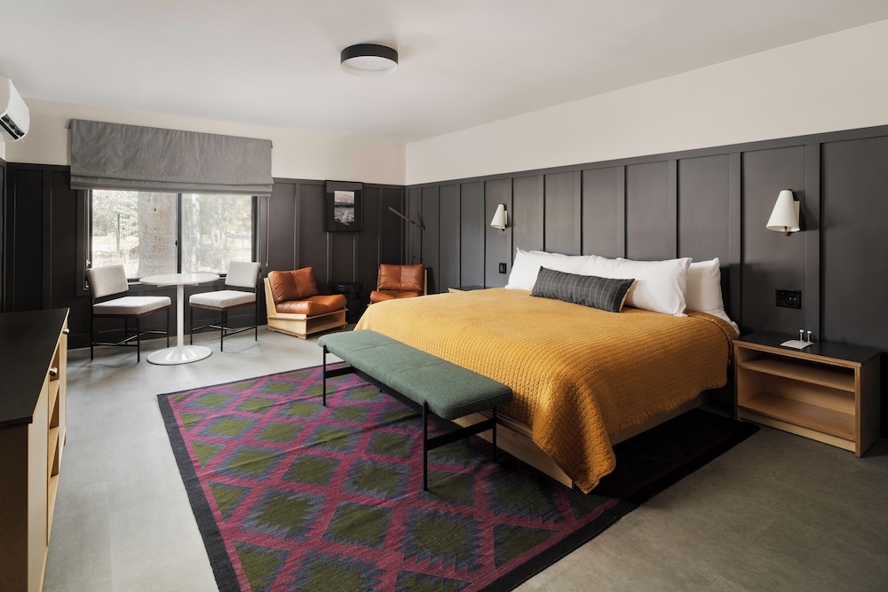 Suite (Whirpool)
