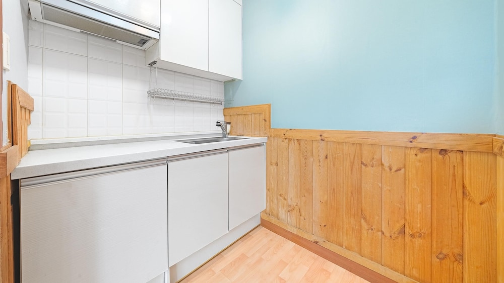Basic Room, 1 Bedroom (marguerite) - Photo 2