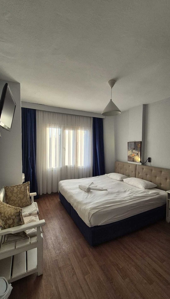Standard Double Room, 1 Double Bed, Mountain View