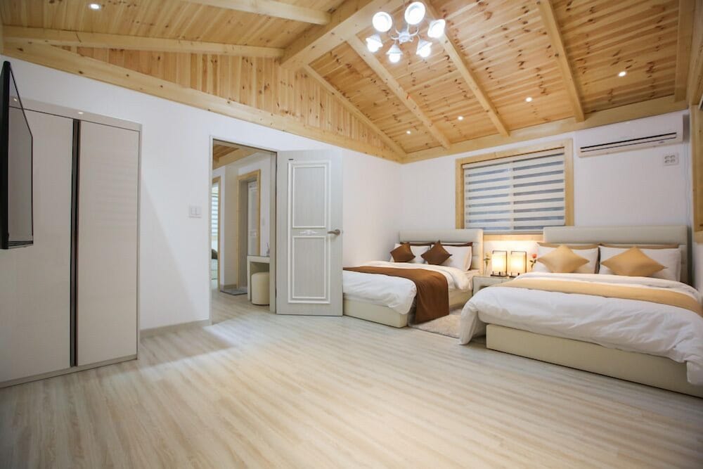 Room (Santorini) - Photo 3