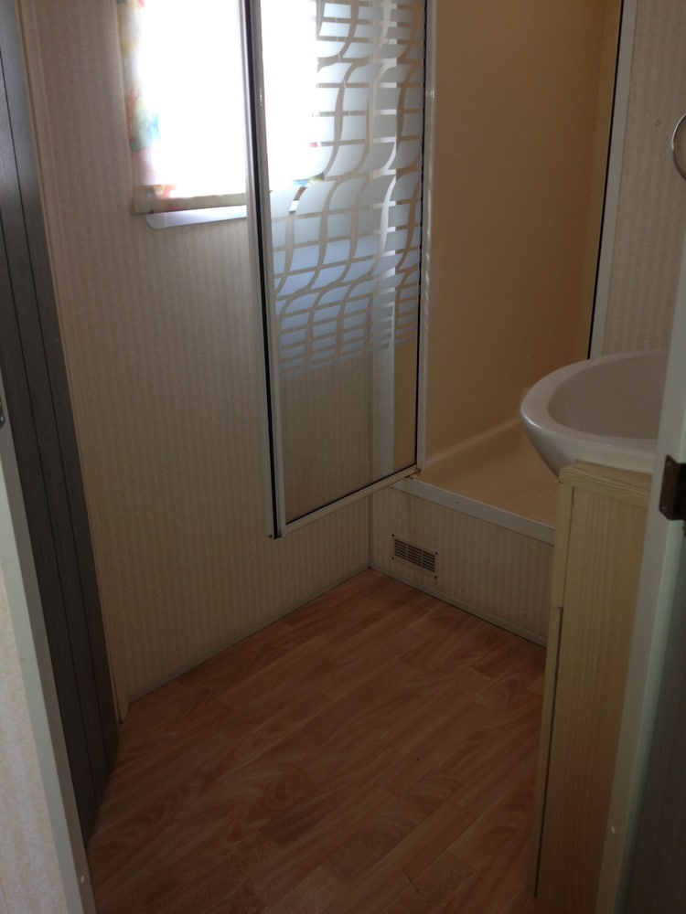Standard Mobile Home photo 2