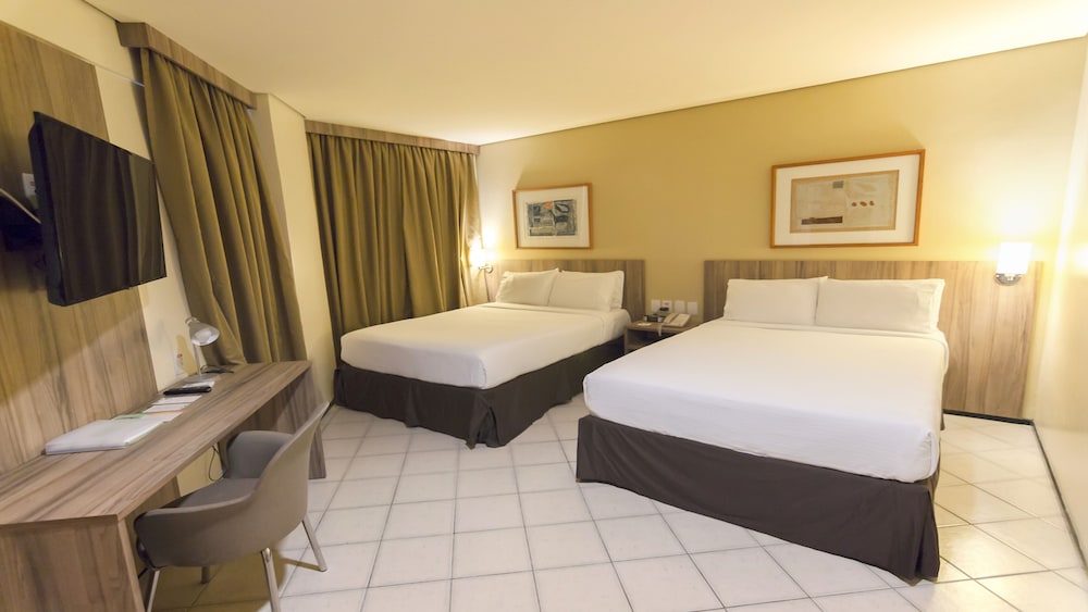 Suite, 2 Bedrooms, Balcony, Sea View - Photo 8