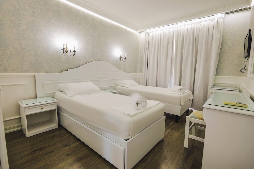 Double or Twin Room, Sea View