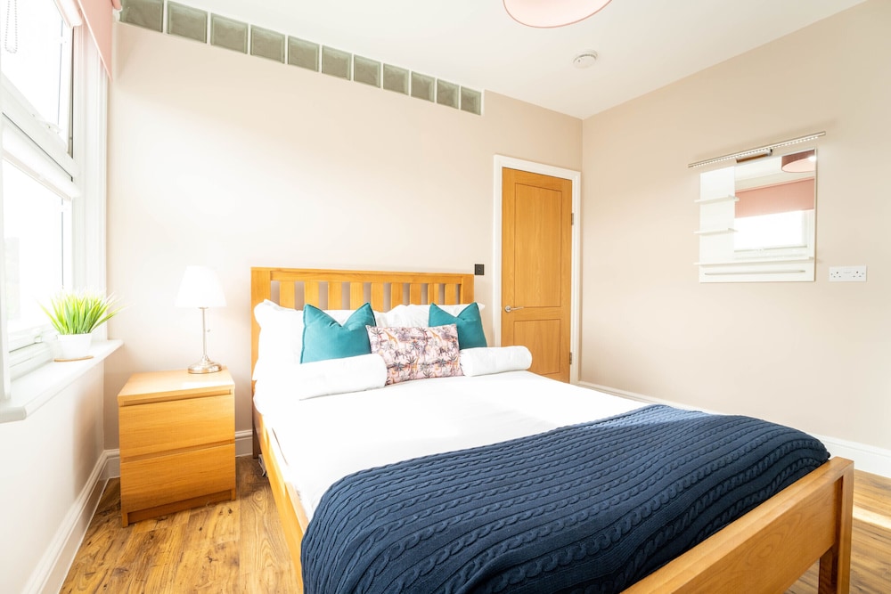 Comfort Apartment, Ensuite, City View (1 Bed 1 Bath Apartment) photo 3