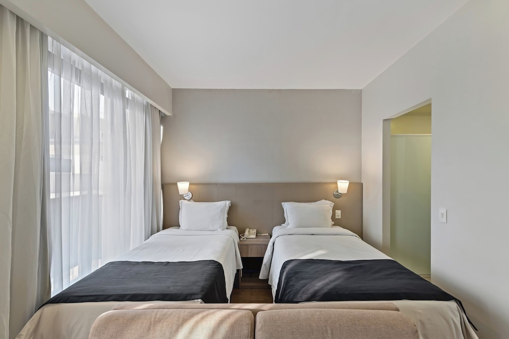 Studio Suite, 2 Twin Beds, Kitchen - Photo 8