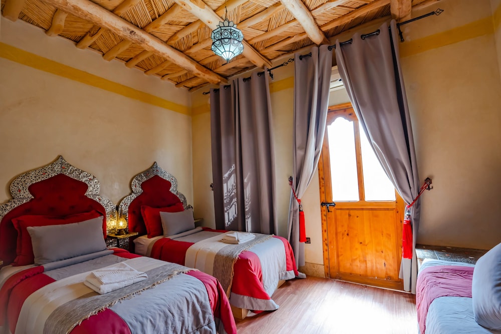 PAVILLON Suite with 02 separate beds