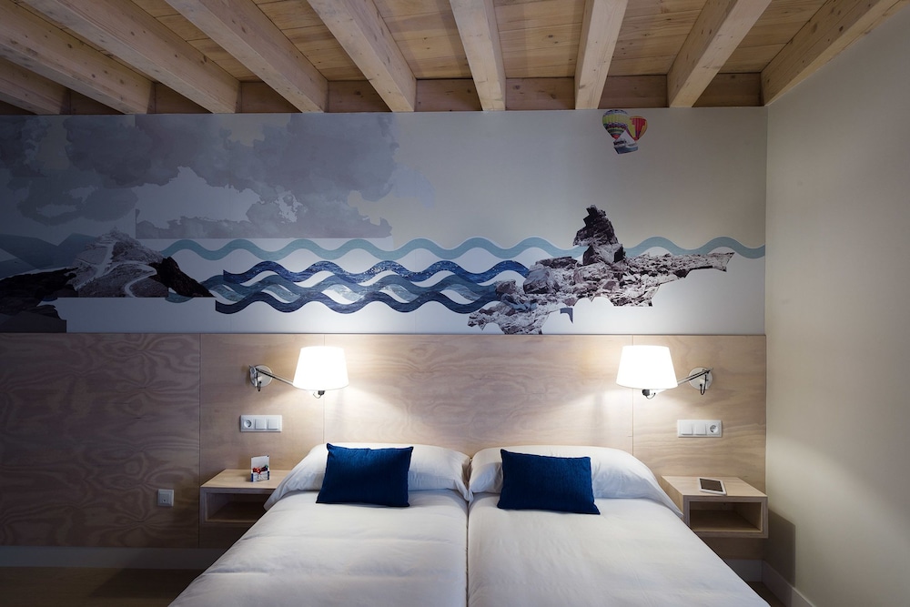 Double or Twin Room photo 2