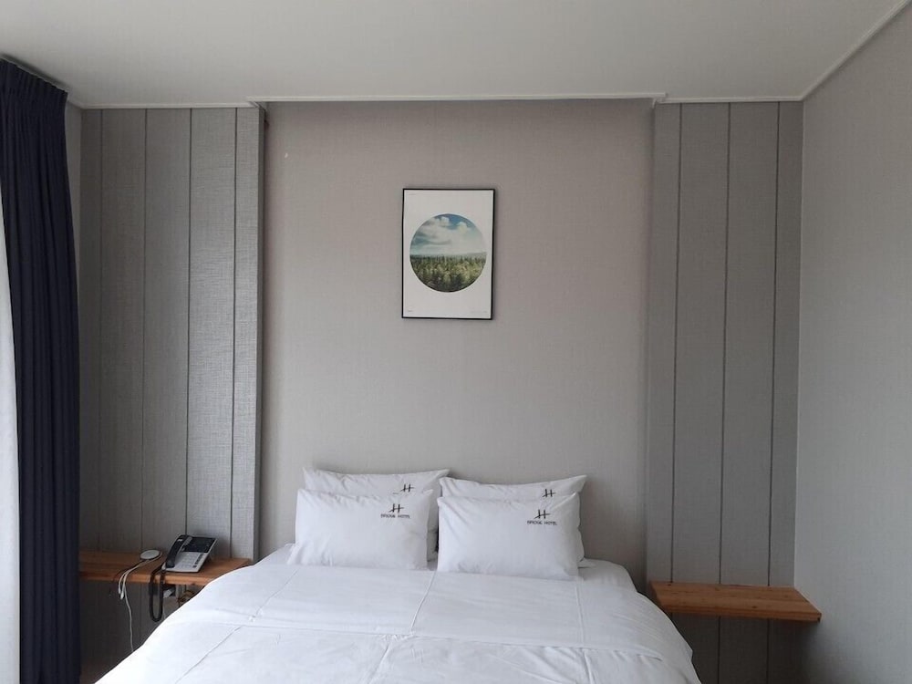 Standard Room - Photo 3