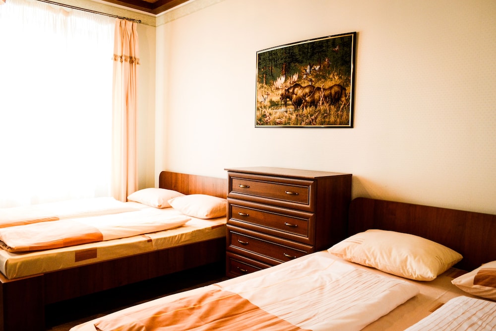 Family Room, 2 Double Beds photo 1