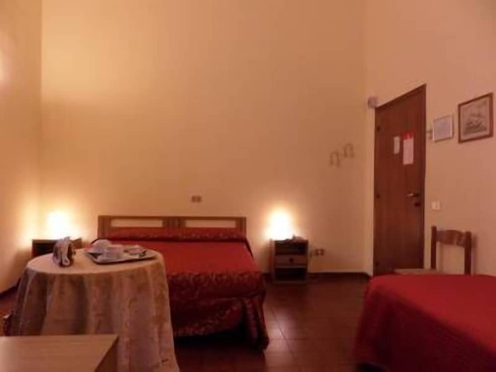 Triple Room photo 1