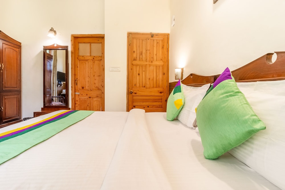 Standard Room photo 2