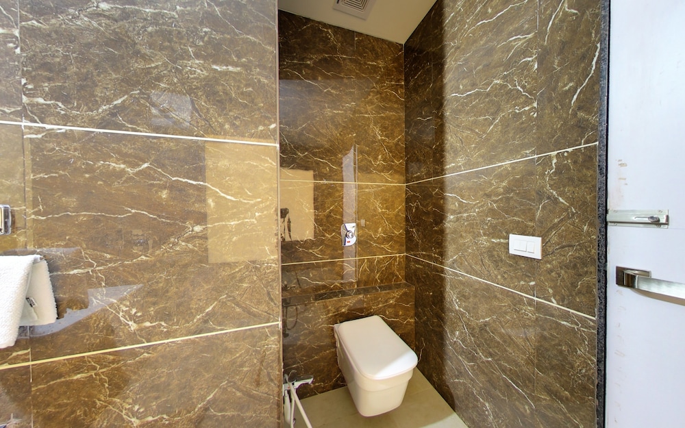 Luxury Room, Balcony - Photo 13
