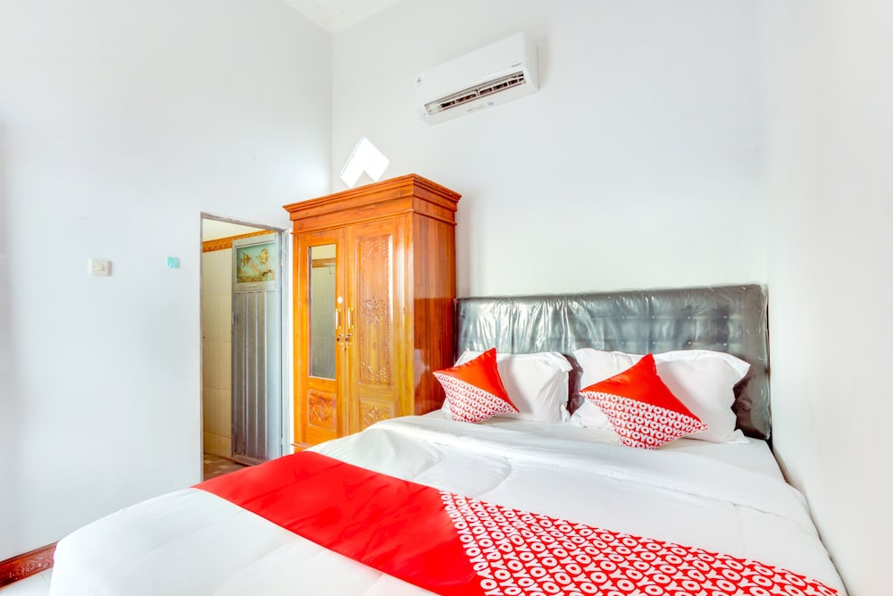 Basic Double Room