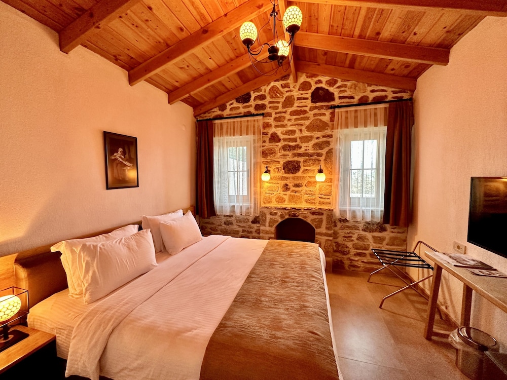 Premium Room, Non Smoking, Garden View photo 2