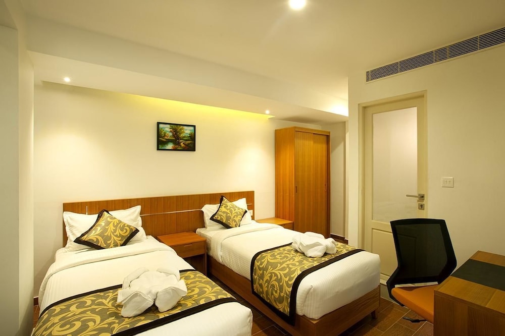 Superior Double Room, 1 Double Bed, City View photo 3