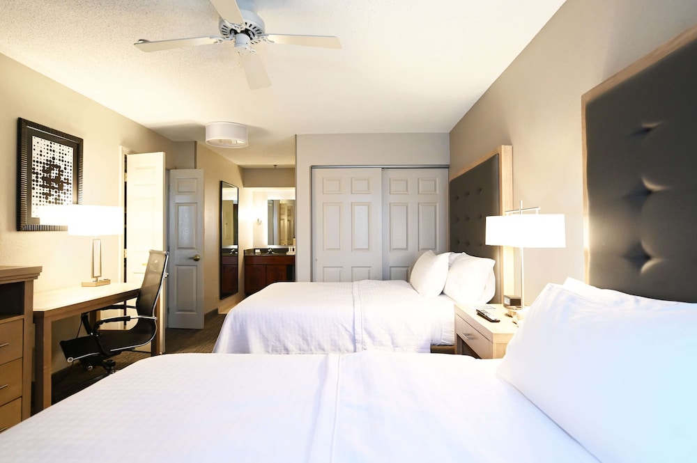 Suite, 2 Double Beds, Accessible (Mobility & Hearing, Roll-in Shower) photo 1