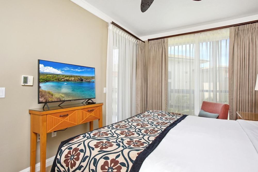 Condo (4 Bedrooms)