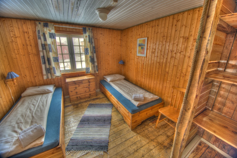Basic Room, Non Smoking - Photo 4