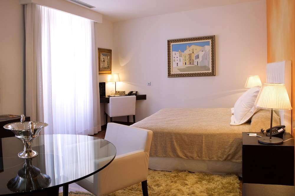 Superior Double Room (Bath with jets)