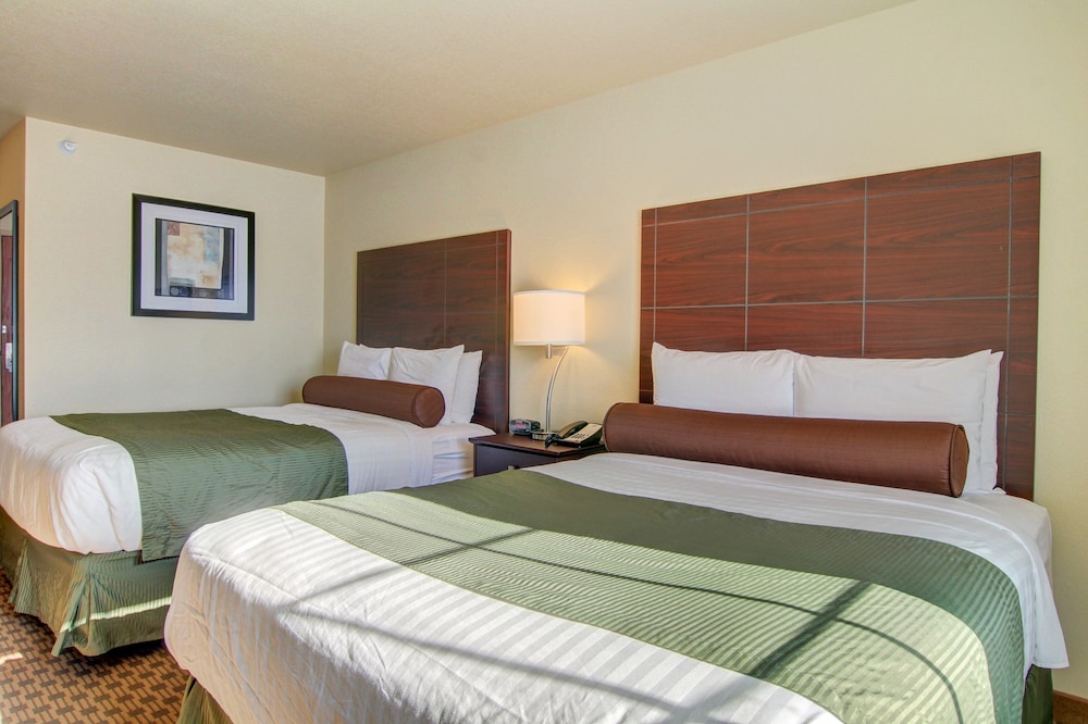 Standard Room, 2 Queen Beds, Non Smoking photo 3