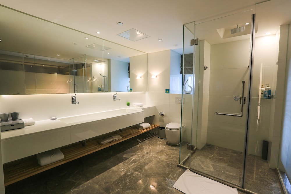 Executive Room photo 2