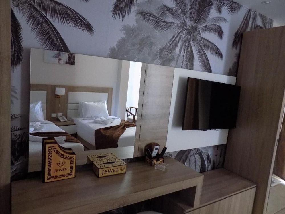 Double or Twin Room, Sea View - Photo 7