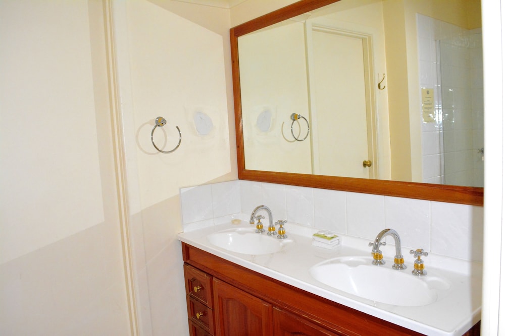 One Bedroom Cottage Apartment photo 3