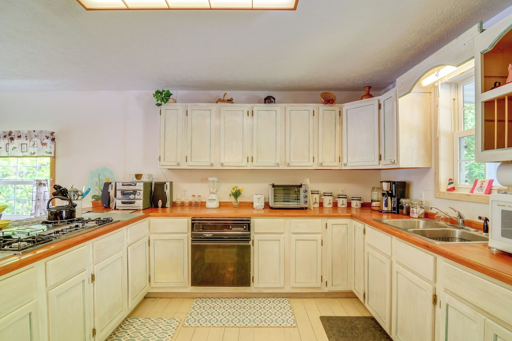 House (2 Bedrooms) photo 2