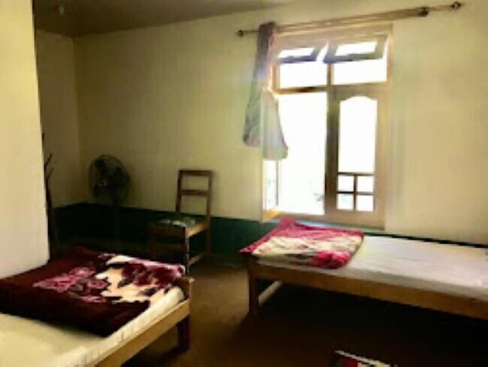 Standard Double or Twin Room photo 2