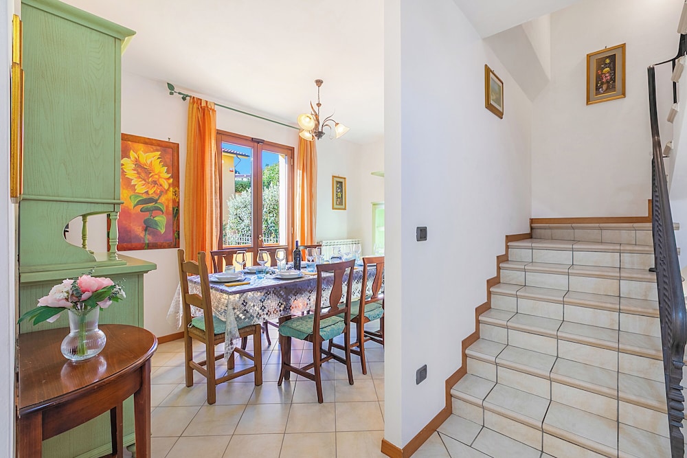 Family House, Multiple Bedrooms, 2 Bathrooms, Mountainside (Comfortable House With Pool&Lovely) photo 2