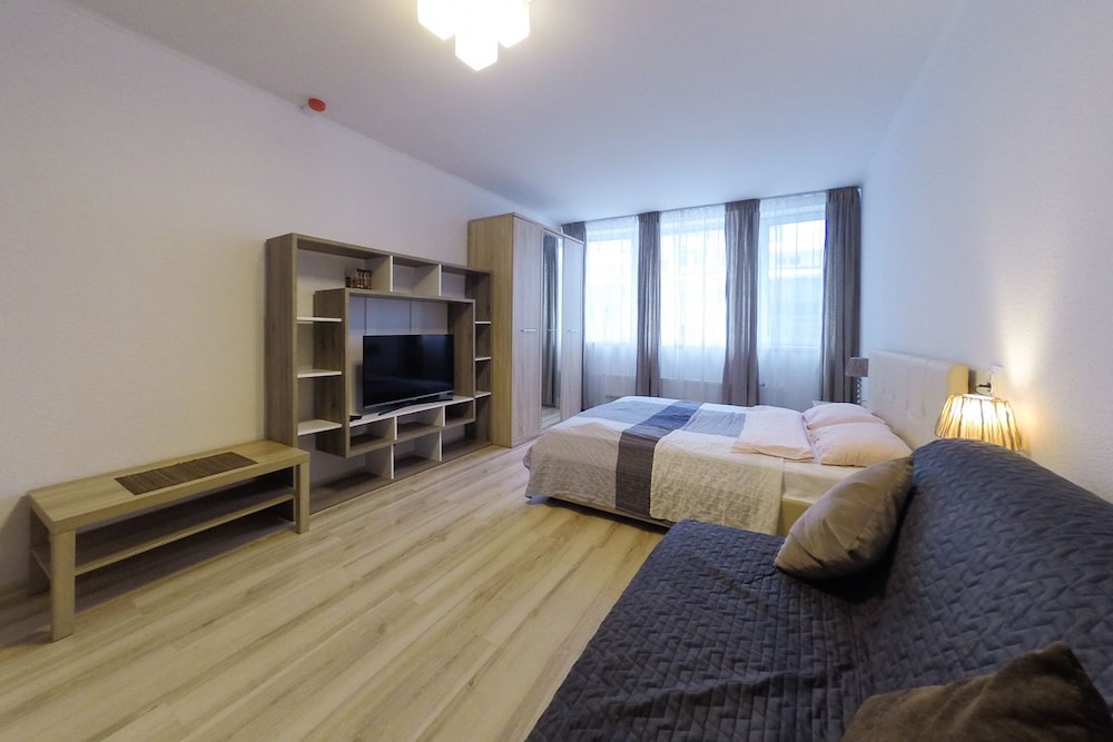 Business Studio Suite, Private Bathroom, City View photo 3