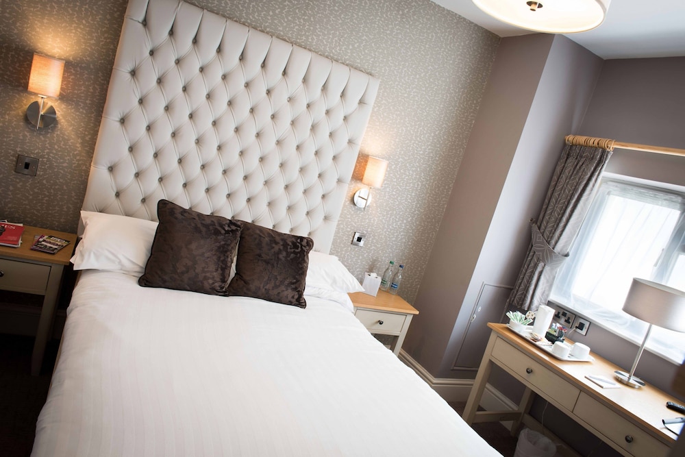 Standard Double Room, Ensuite - Photo 5