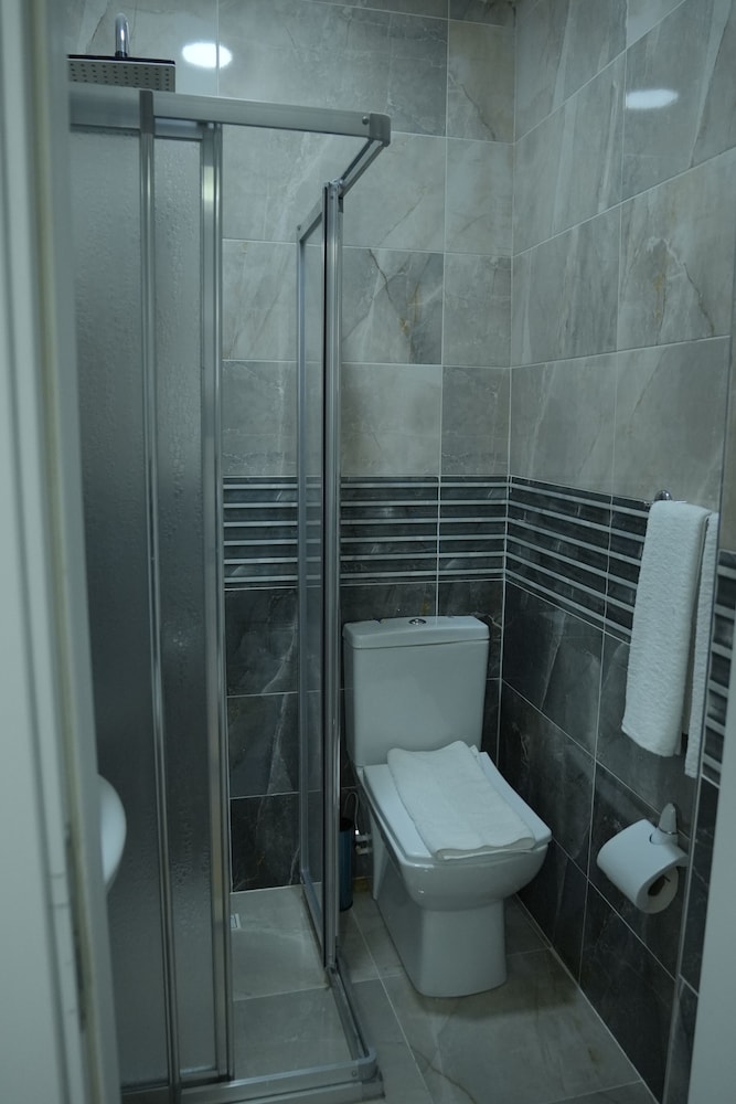 Family Triple Room, City View photo 2