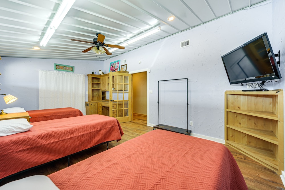 House (3 Bedrooms) photo 2