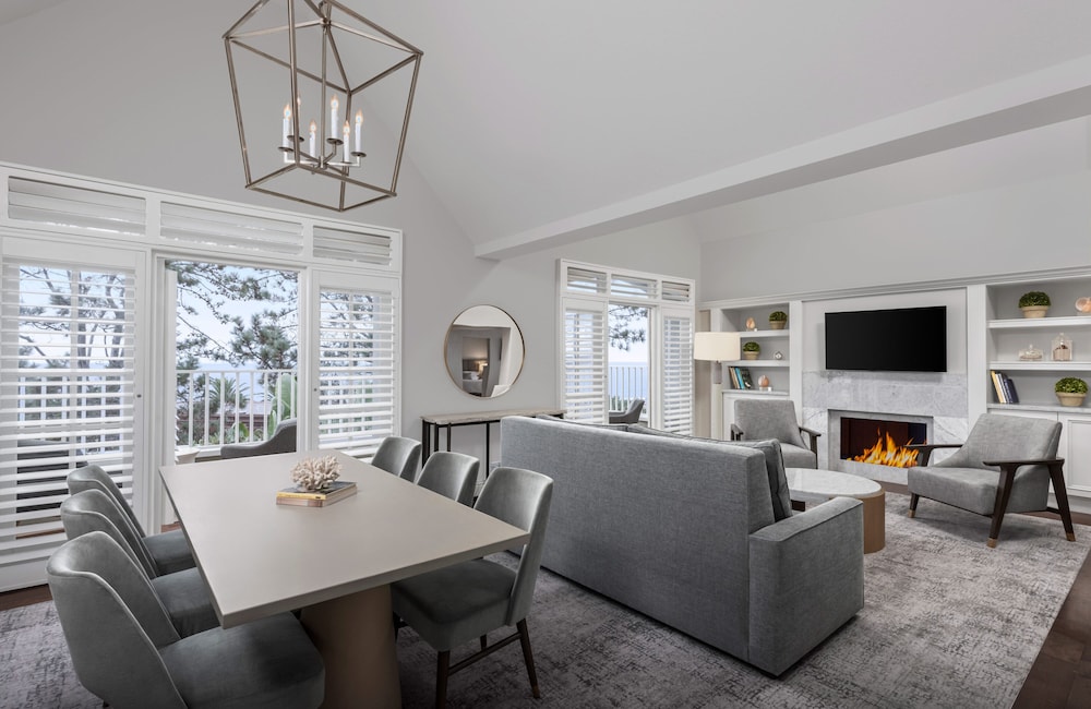 Suite (Del Mar) - Photo 3